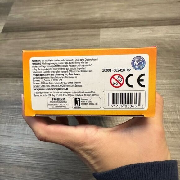 Fortnite - Victory Series -Wild Card 12" Action Figure NEW - Picture 8 of 8